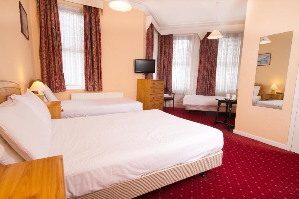 Travelrest Centre Seafront Hotel Bournemouth Room photo