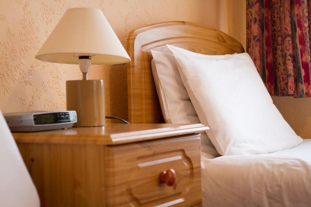 Travelrest Centre Seafront Hotel Bournemouth Room photo